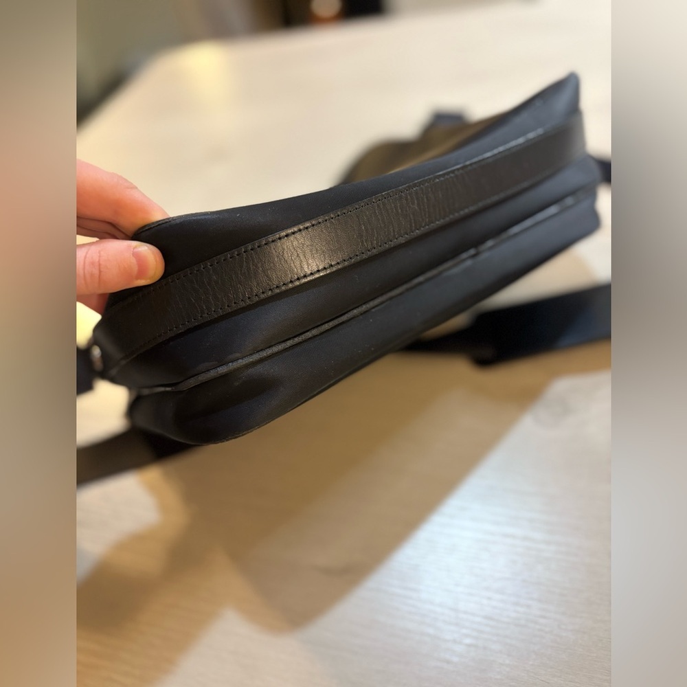 Burberry‎ black Messenger Bag - Picture 7 of 12